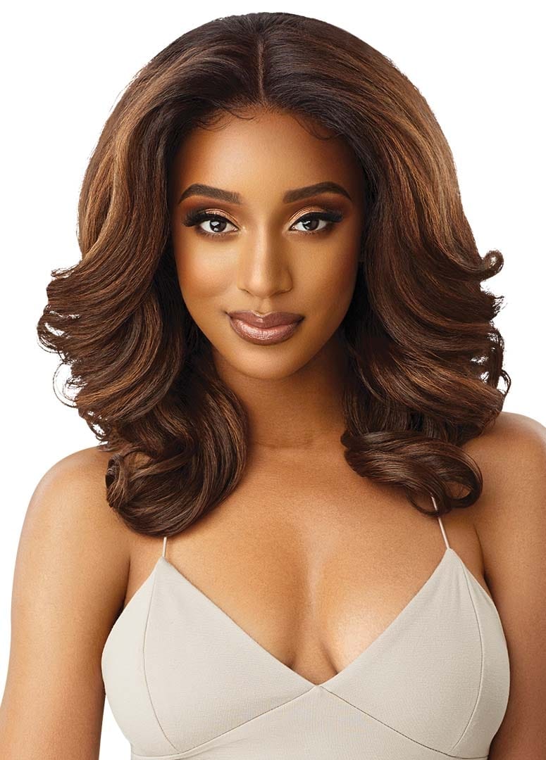 Outre Perfect Hairline™ Lace Front – Julianne